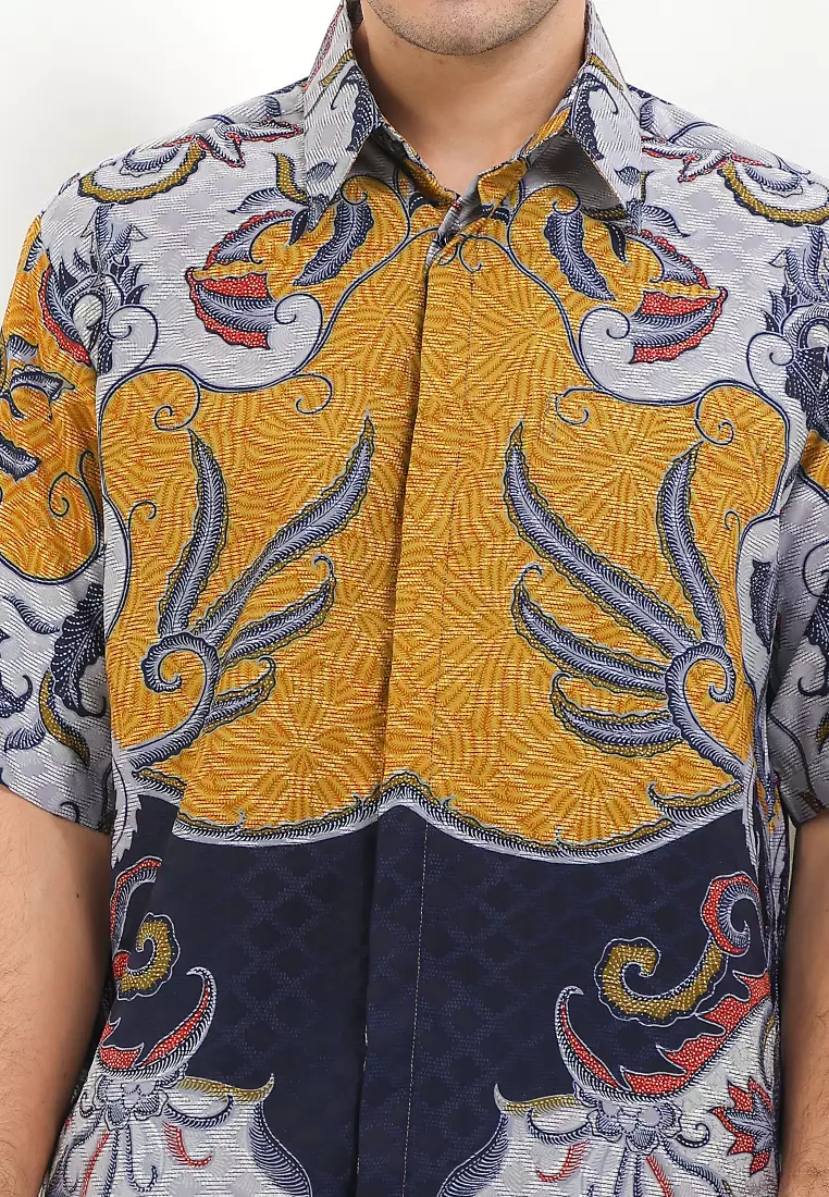 Hem Regular Fit Batik Gagarudaan