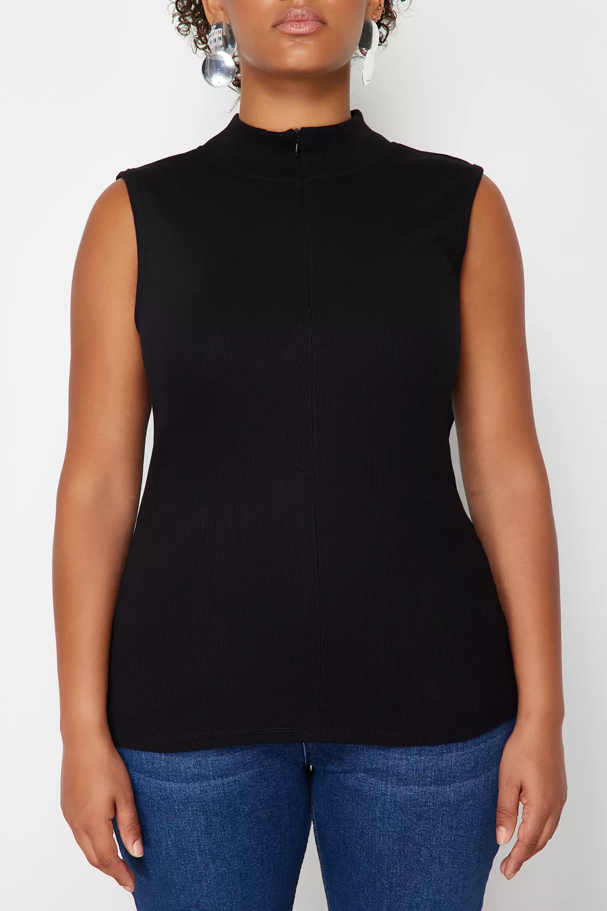 Plus Size Sleeveless Blouse