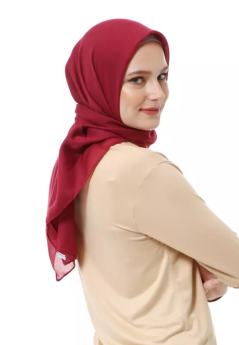 Vierra Jilbab Segiempat Paris Polos Premium Best Style - Maroon