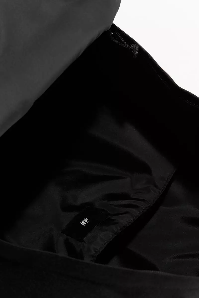 H&m backpack malaysia 2025
