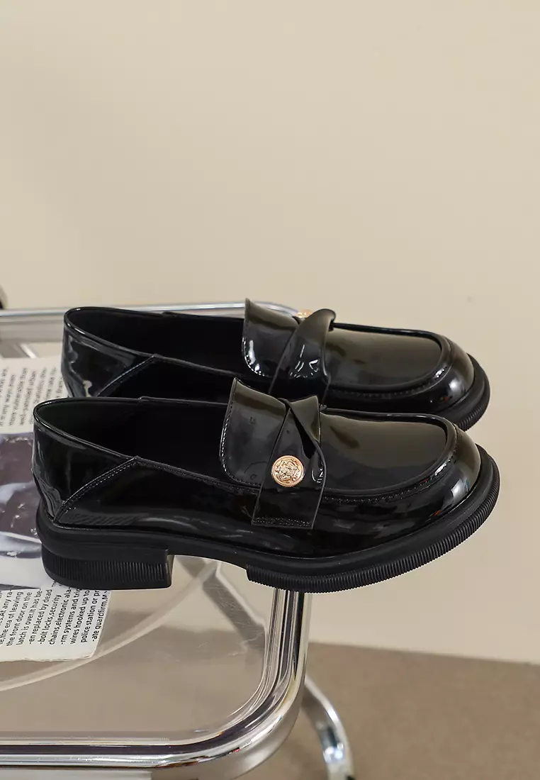 3.5CM Pleated Strap Faux Patent Leather Loafers WW105-16
