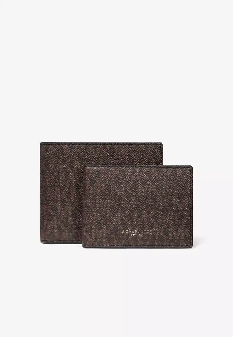 Men Cooper Billfold with Passcase - Signature Dark Brown