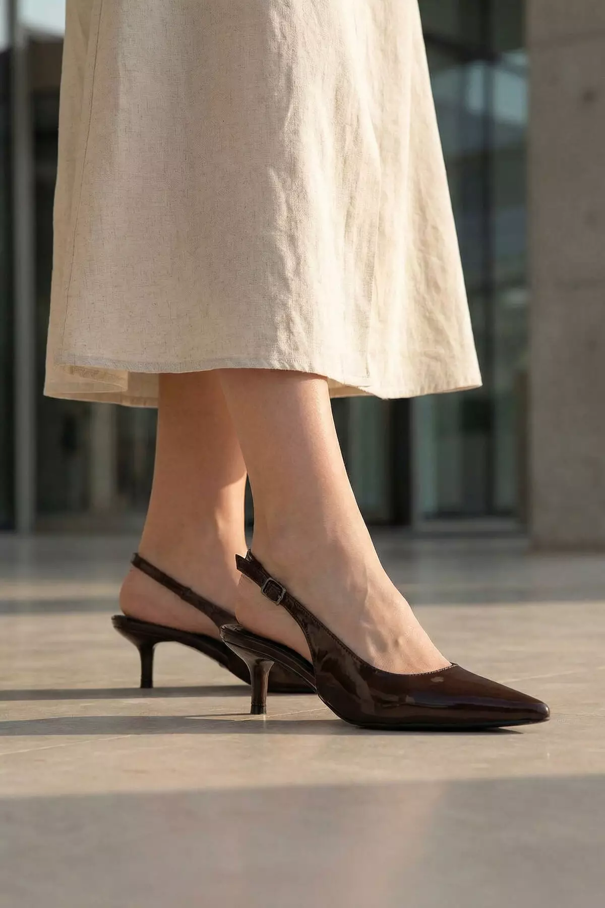 Brown Patent Leather Women'S Classic Heeled Shoes 21266