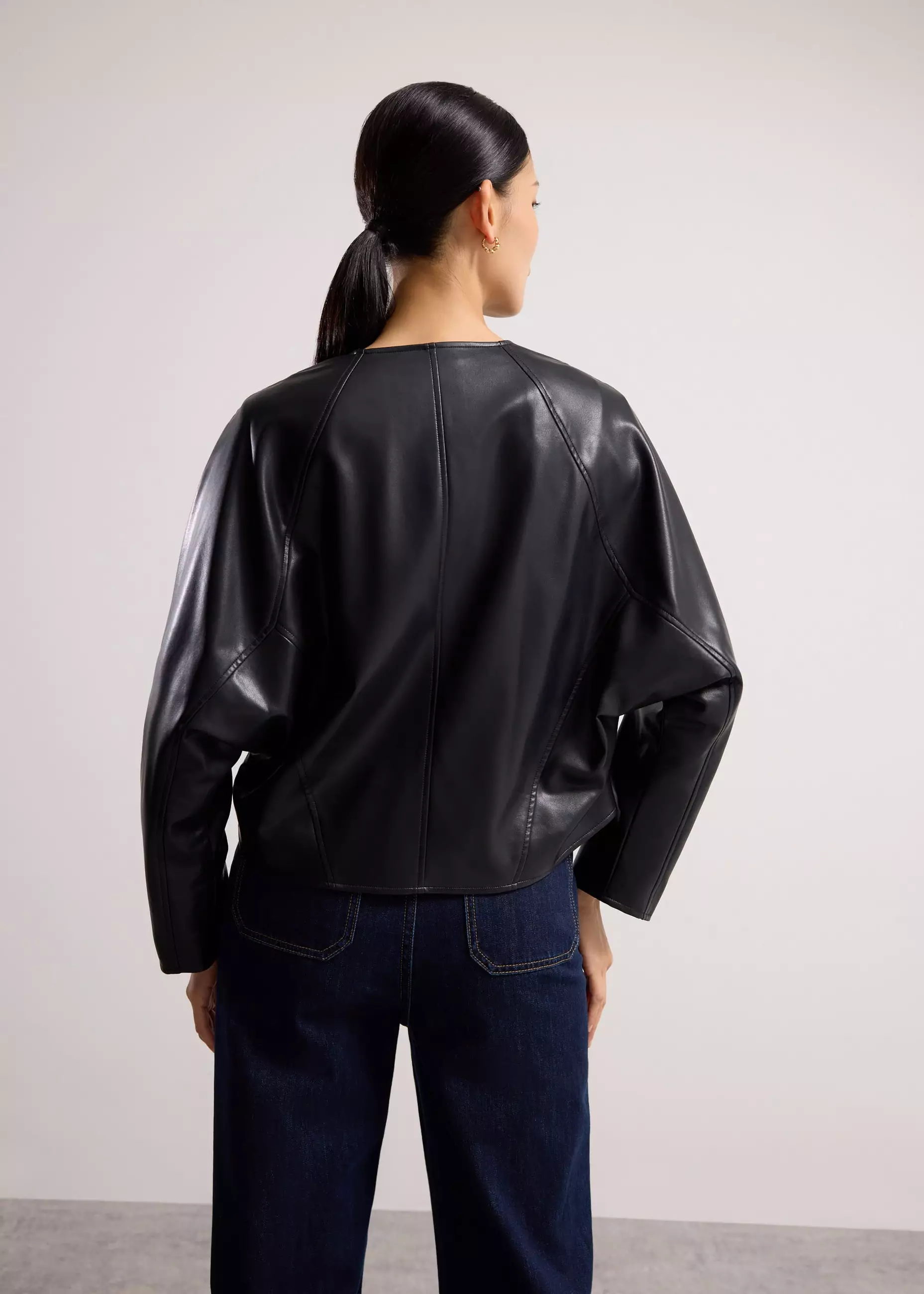 Jaket Wanita - Relaxed Vegan Leather Collarless Button Down Jacket