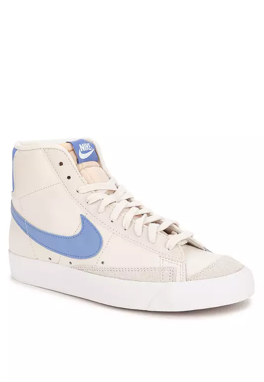 Blazer Mid '77