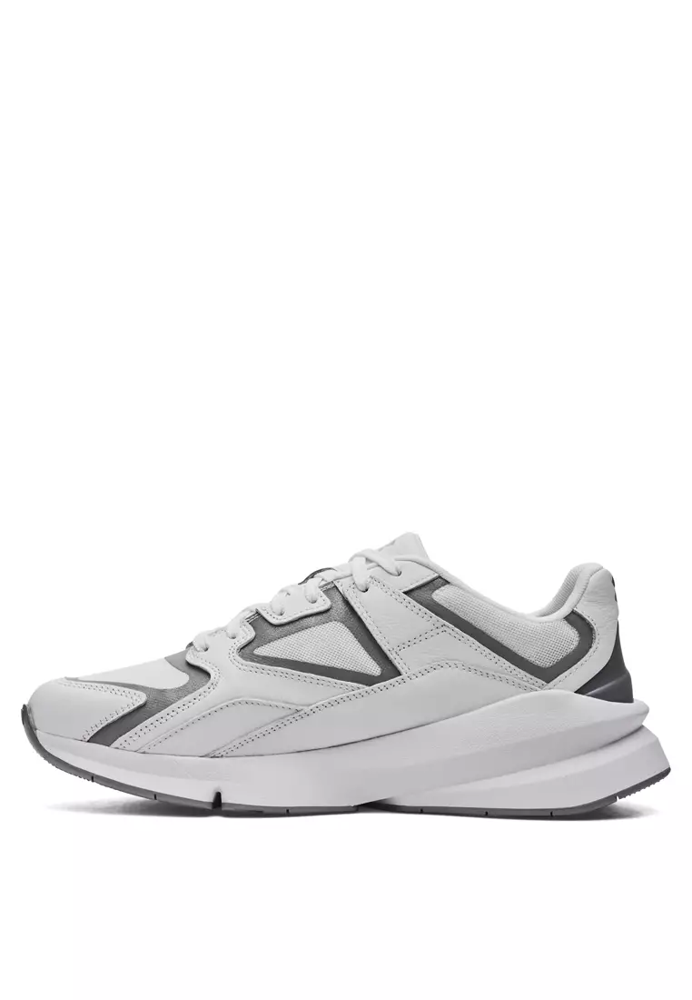 UA Forge 96 Leather中性運動鞋