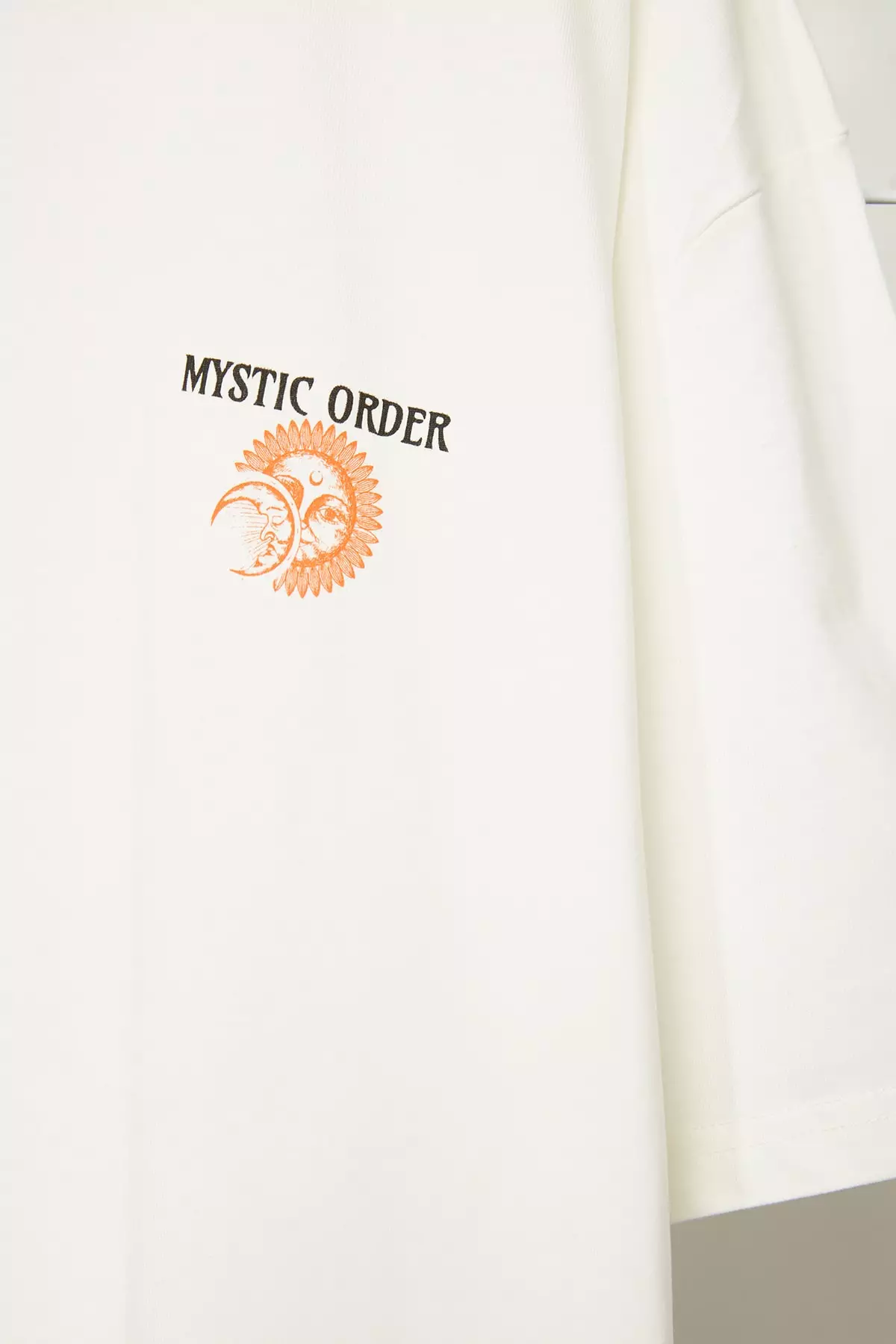 Relaxed Fit Graphic T-Shirt