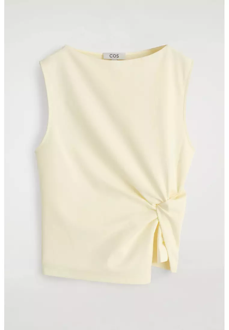 TWIST-DETAIL TOP