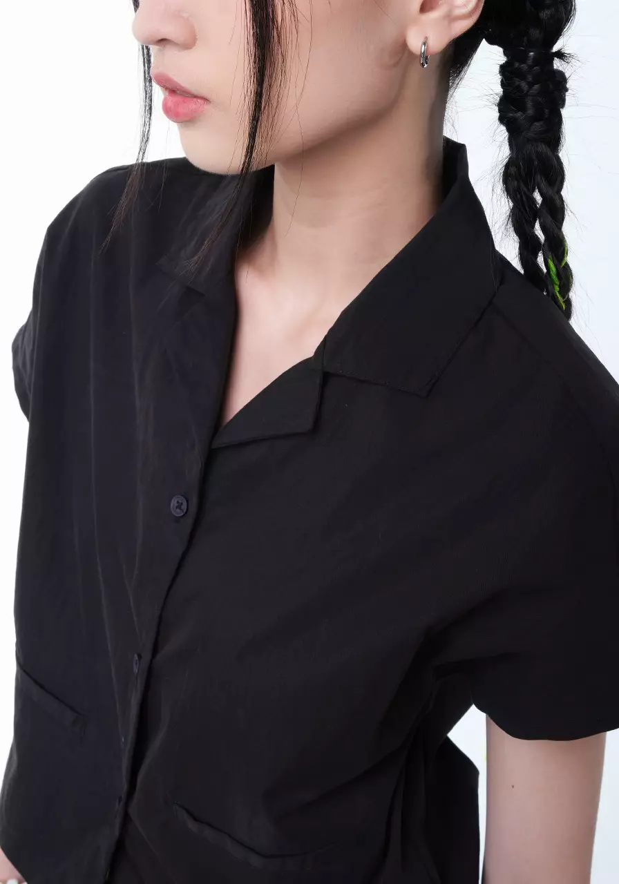 Kemeja Crop Wanita Kazura Black