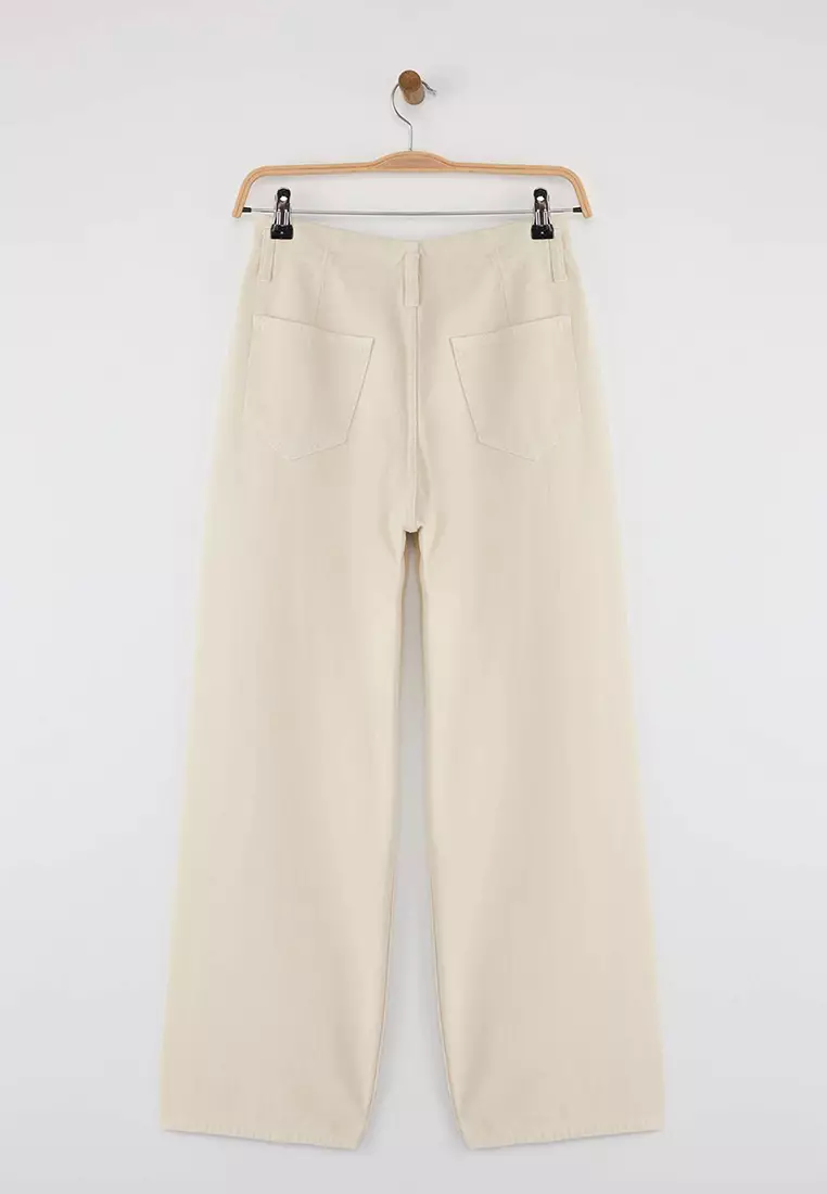 Ecru Pocket Detailed High Waist Barrel Baggy Jeans