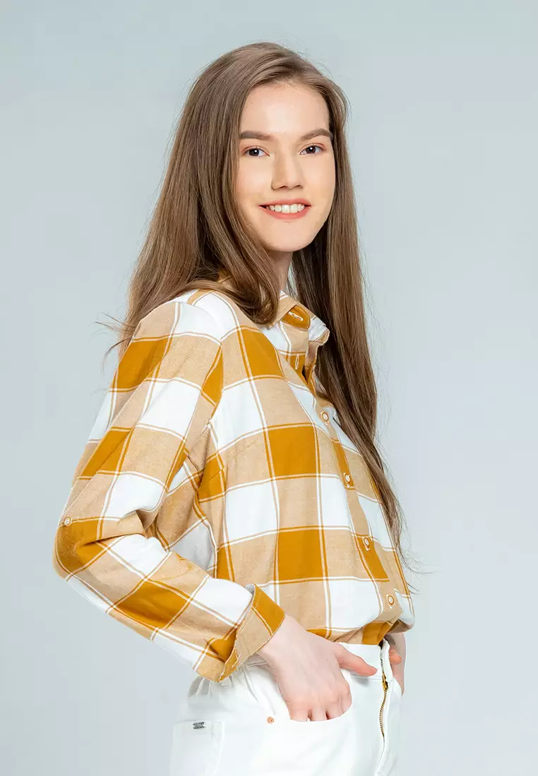 C2 Forlin Brown Kemeja Classic Wanita