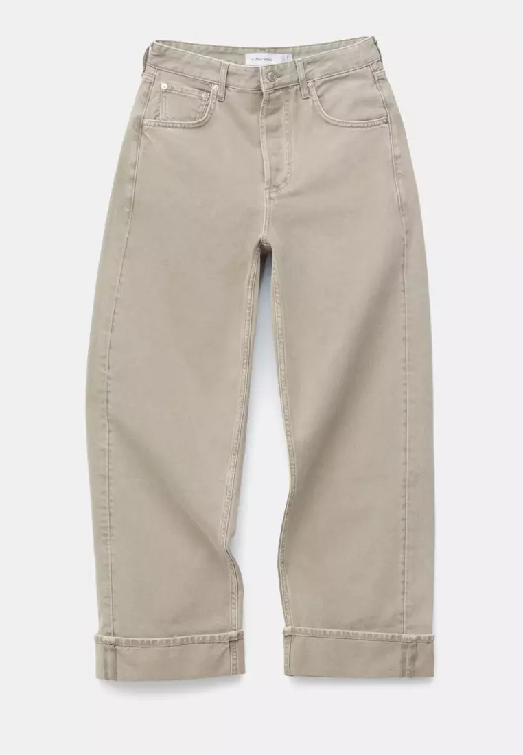 Barrel-Leg Jeans